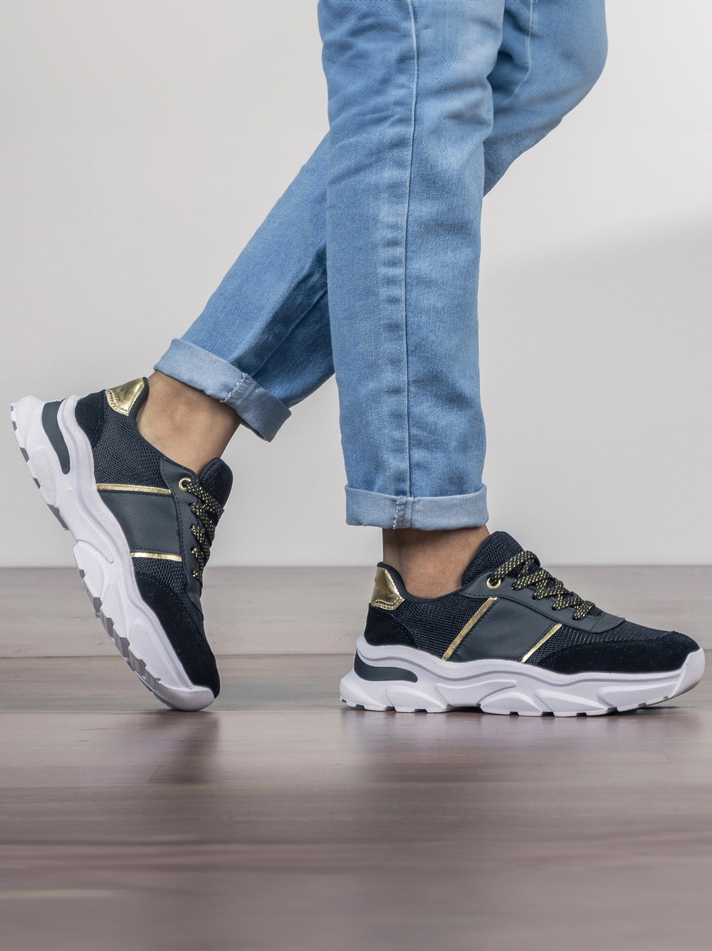 622-GG-PRETODOURADO-6